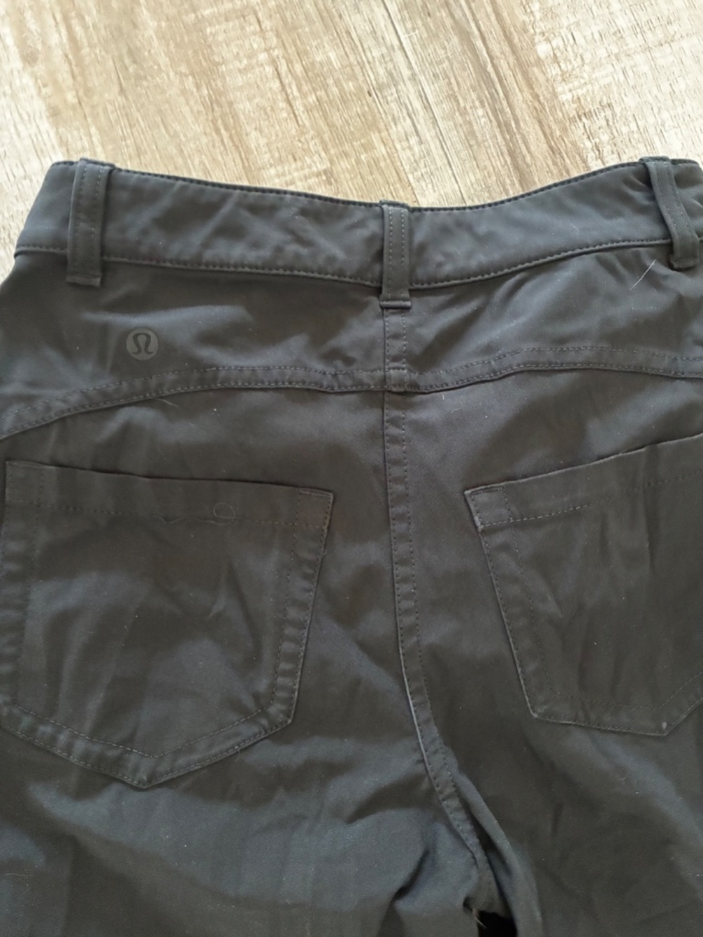 Lululemon City Sleek 5 Pocket 7/8 Pant. Black size 25 - Picture 7 of 10